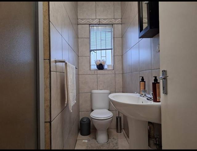 2 BEDROOM PROPERTY TO RENT IN PETERSFIELD